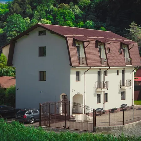 Vila Teodora *