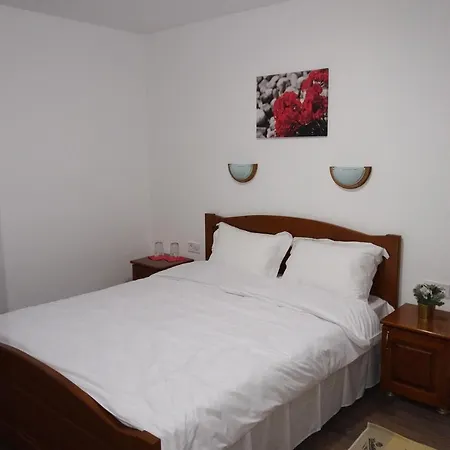 Vila Teodora